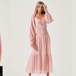 ASTR the Label - Dusty Pink Long Sleeve Twist Bust Dress